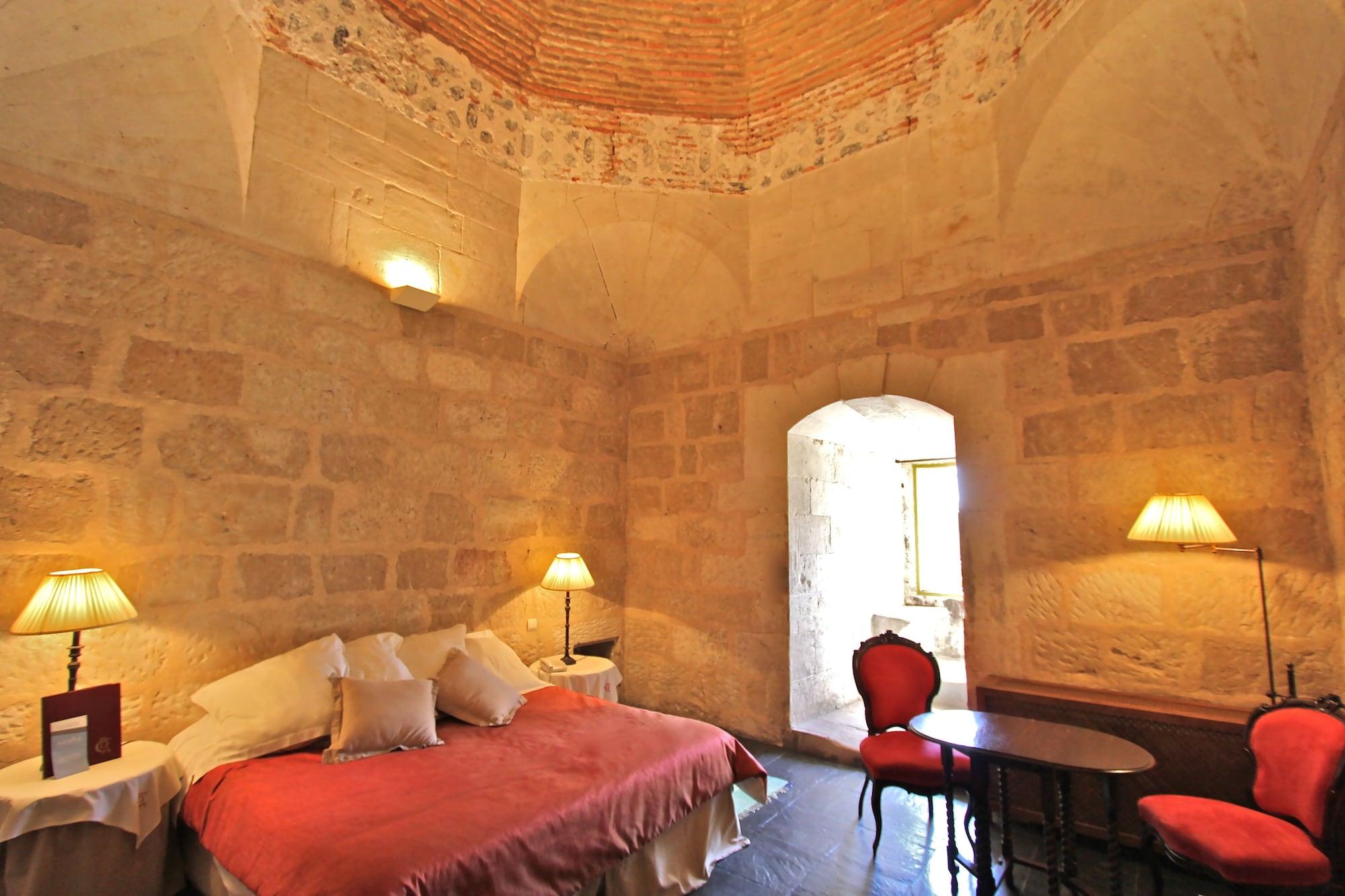 Posada Real Castillo Del Buen Amor Topas Ngoại thất bức ảnh