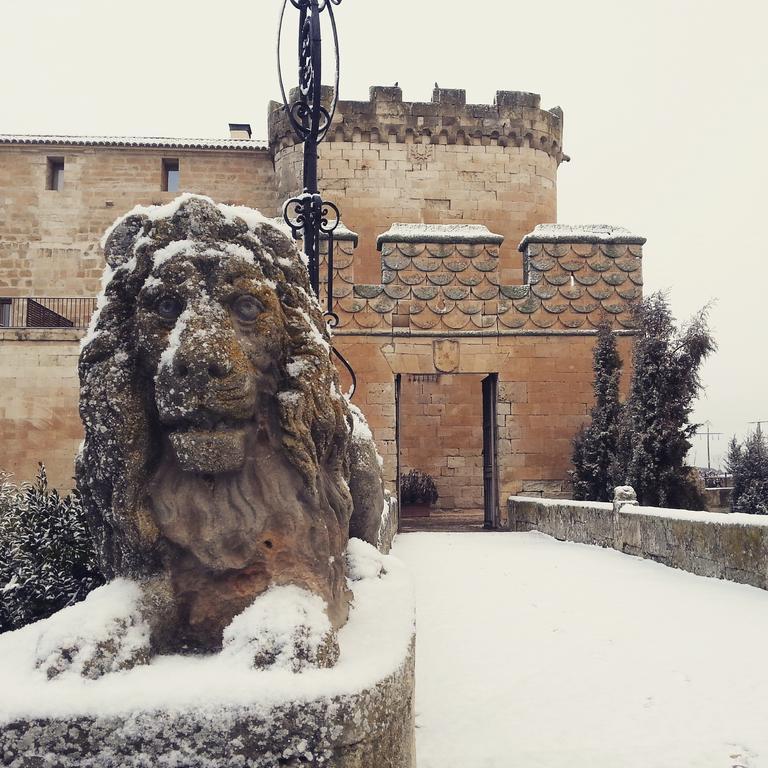 Posada Real Castillo Del Buen Amor Topas Ngoại thất bức ảnh