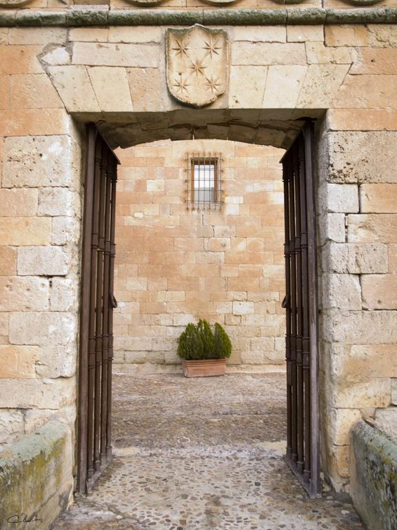 Posada Real Castillo Del Buen Amor Topas Ngoại thất bức ảnh