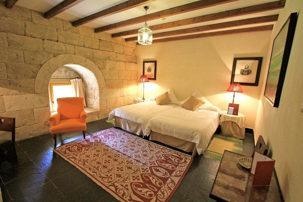 Posada Real Castillo Del Buen Amor Topas Ngoại thất bức ảnh
